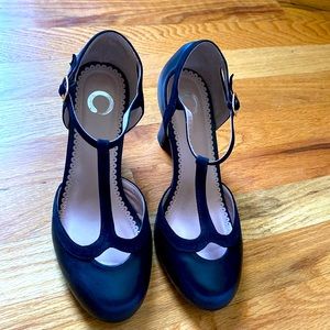 Only wore once black shoes